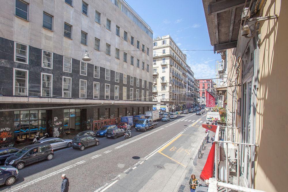 B&B L'Alloggio Dei Vassalli ナポリ エクステリア 写真