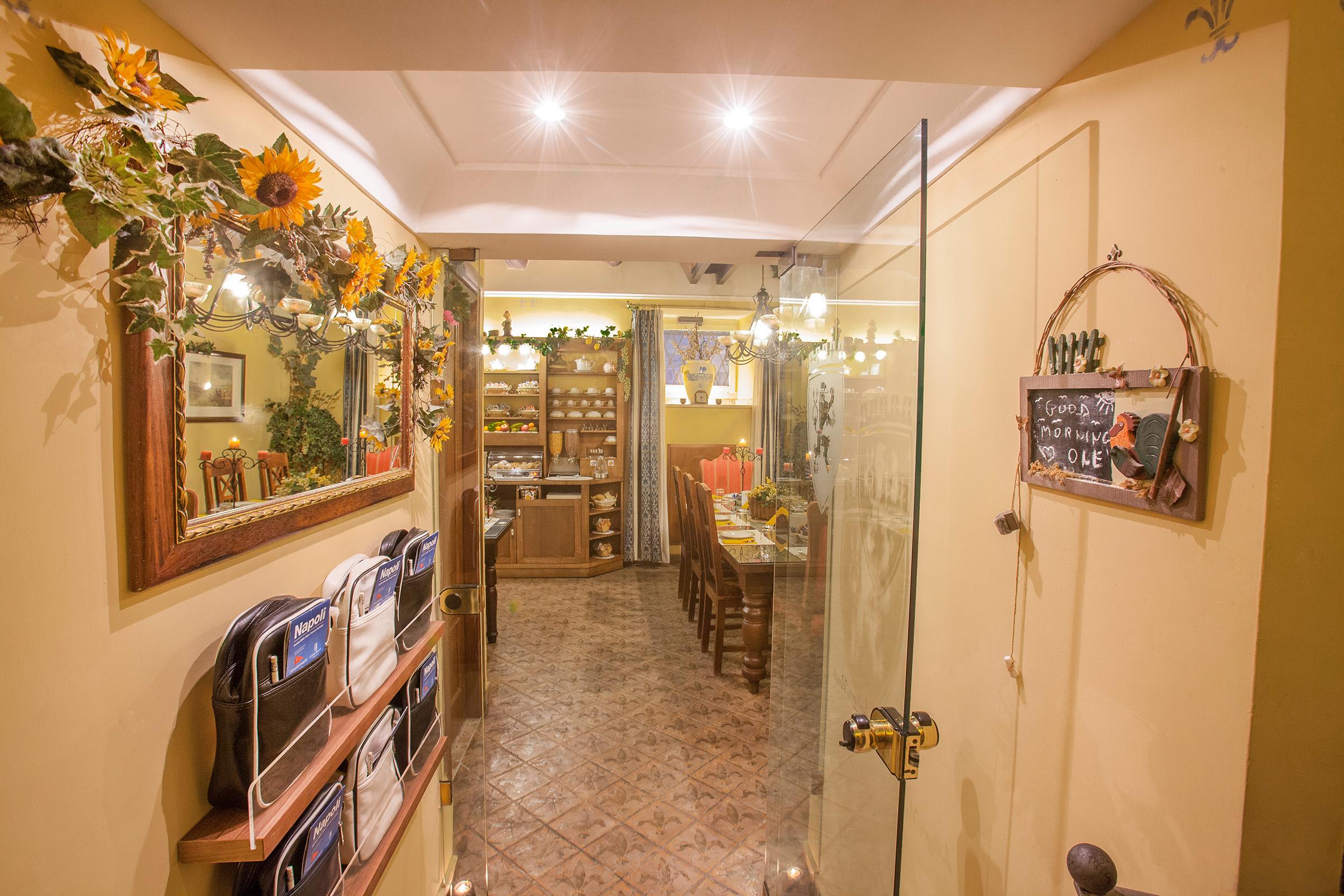 B&B L'Alloggio Dei Vassalli ナポリ エクステリア 写真