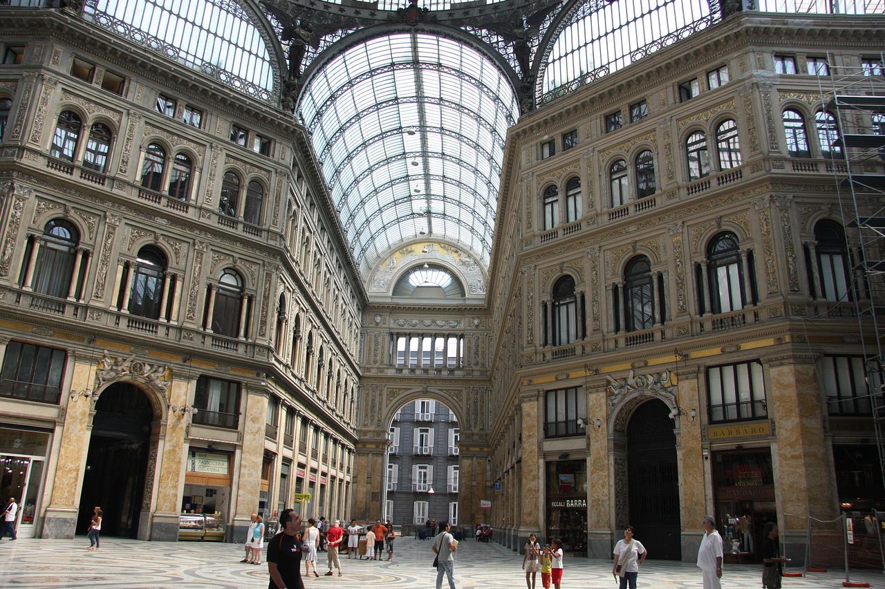 B&B L'Alloggio Dei Vassalli ナポリ エクステリア 写真